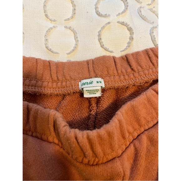 Aerie Shorts - Picture 3 of 4